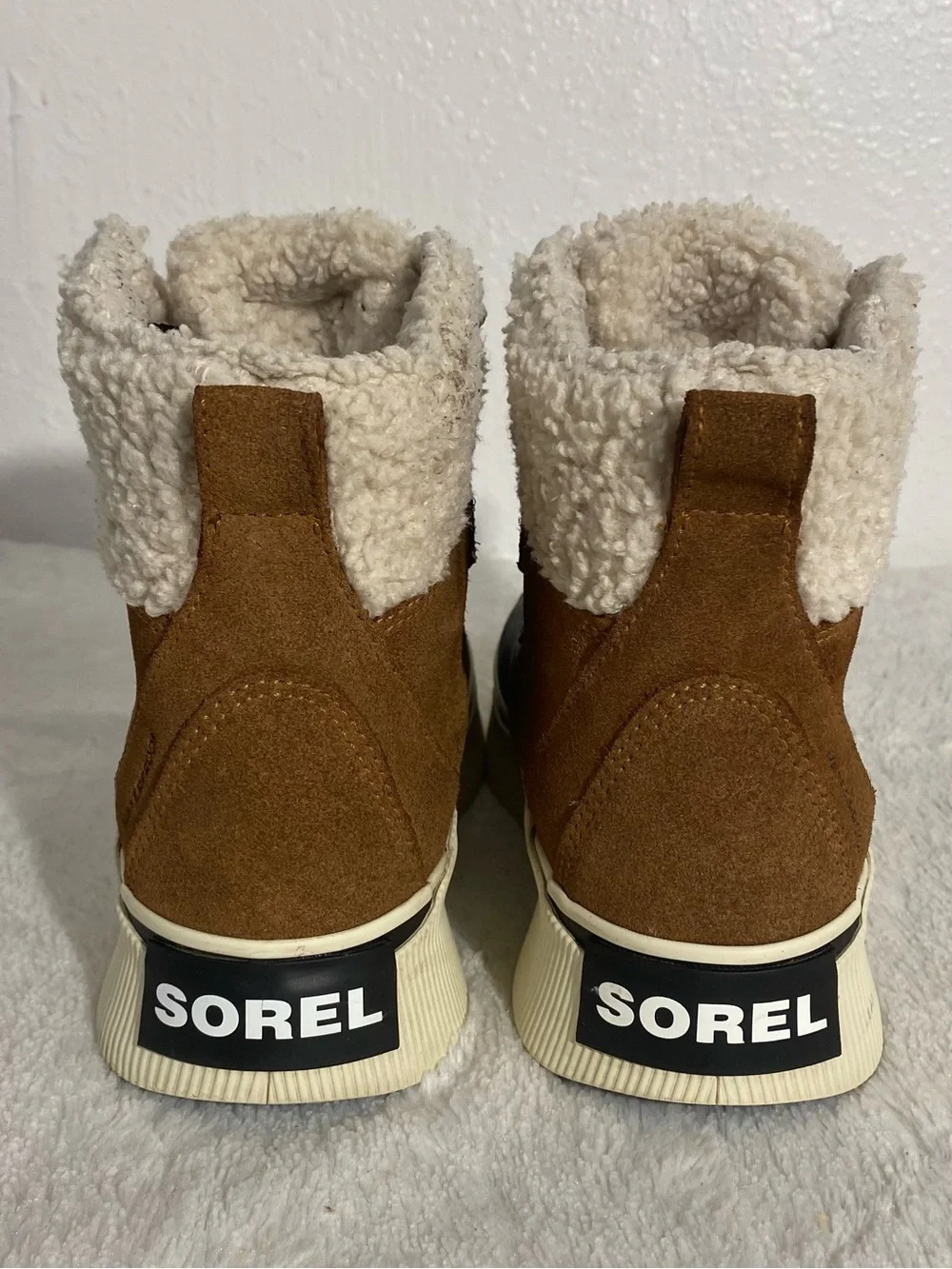 Sorel Out n About IV Chillz Waterproof Duck Boots Youth Size 4 Taffy Black